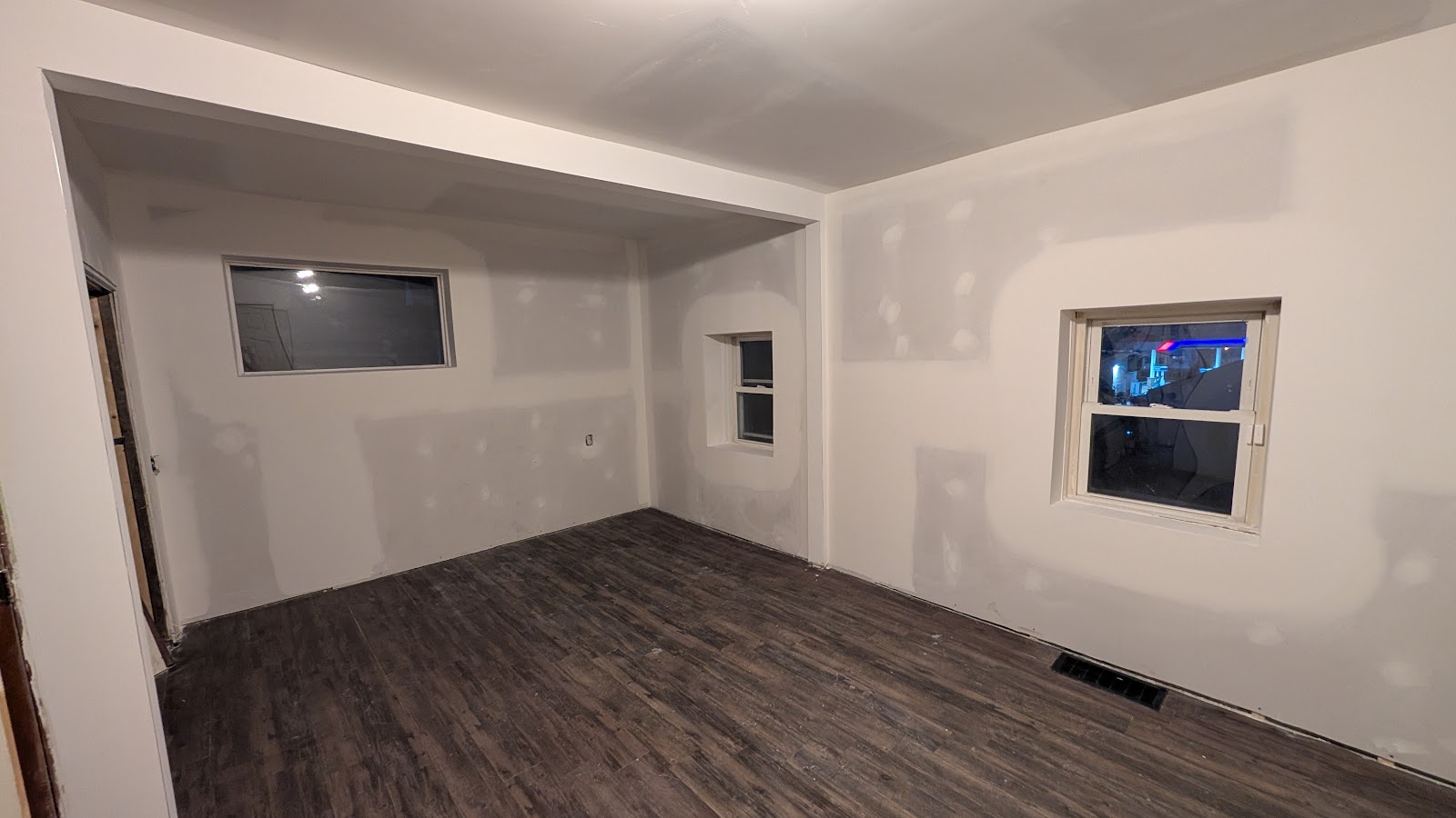 Finished drywall room — drywall and painting by Smooth Finish, Fort Wayne